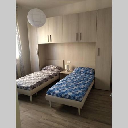 Casa "I Due Ulivi" Villa Fastiggi Pesaro Exteriér fotografie